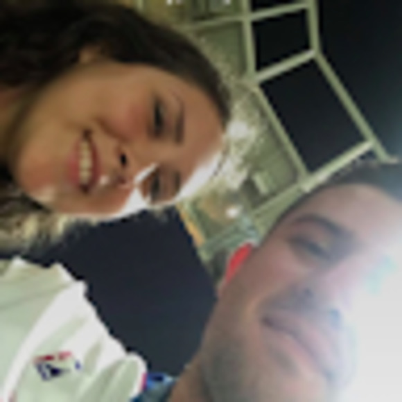 Meet your Posher, Lorena - Picture 1 of 1